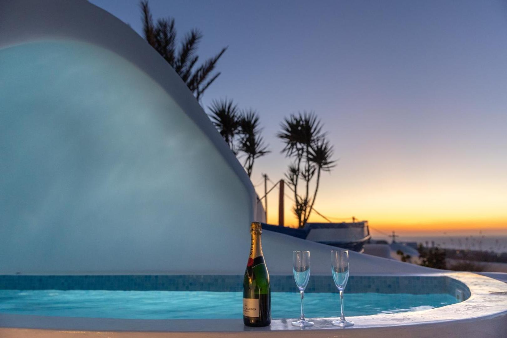 Sun Angelos Oia - Luxury Cave Suites Oía Exterior foto